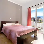 Apartman Bekiri's Alikanász